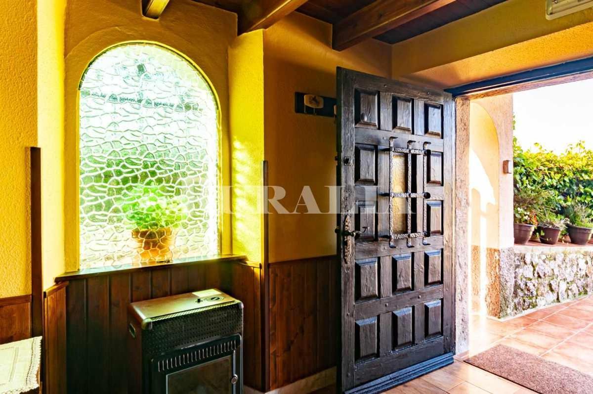 Casa Carmen 5 Situada En Una Zona Muy Tranquila A Collera Ngoại thất bức ảnh