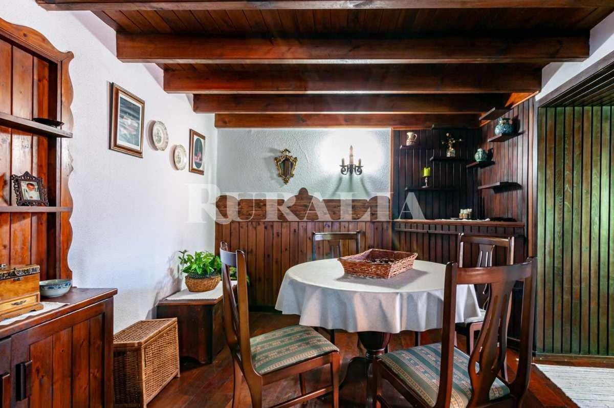 Casa Carmen 5 Situada En Una Zona Muy Tranquila A Collera Ngoại thất bức ảnh